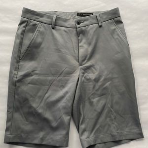 Greg Norman Golf Shorts - Gray